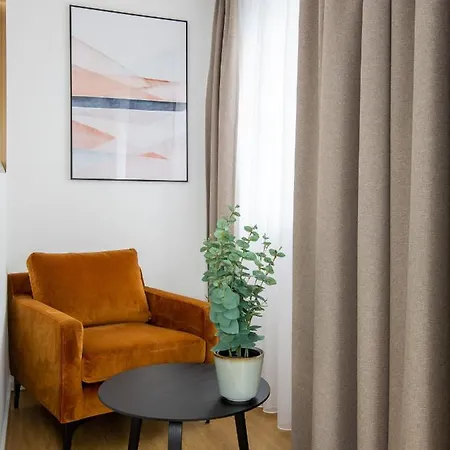 Limehome Bahnhofstrasse 3*