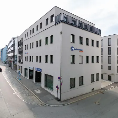 Limehome Bahnhofstrasse Apart Otel Passau
