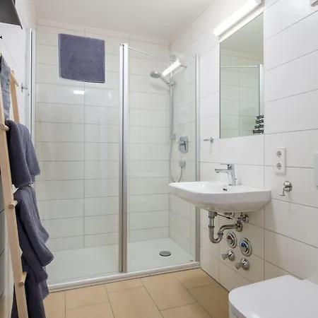 Limehome Bahnhofstrasse 아파트호텔 3*