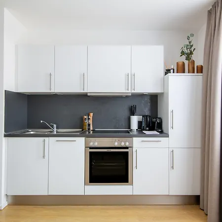 Limehome Bahnhofstrasse 3*