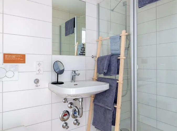 Apart Otel Limehome Bahnhofstrasse 3*